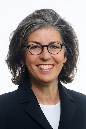 Dr. Ulrike Helkenberg