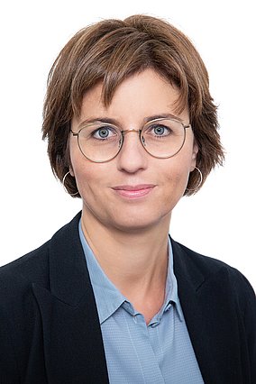 Dr. Sabine Dethof