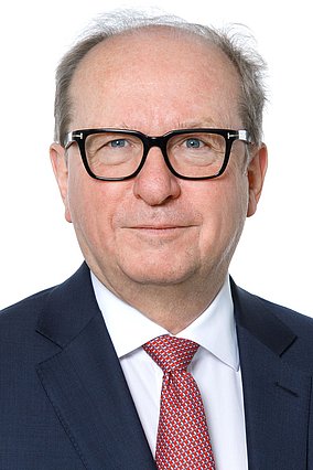 Dr. Andreas Urban